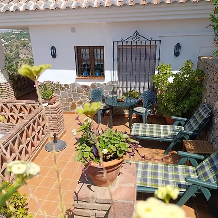 Ferienhaus Casa Ana, Fantasticas Vistas A Frigiliana, El Mar Y La Montana *