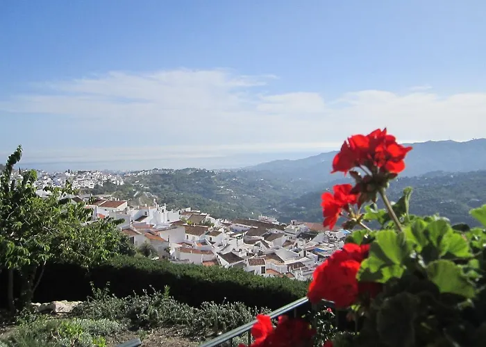 Ferienhaus Casa Ana, Fantasticas Vistas A Frigiliana, El Mar Y La Montana *