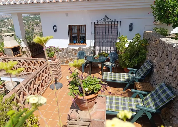 Ferienhaus Casa Ana, Fantasticas Vistas A Frigiliana, El Mar Y La Montana *